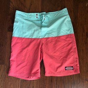 Vineyard vine swimming trunks